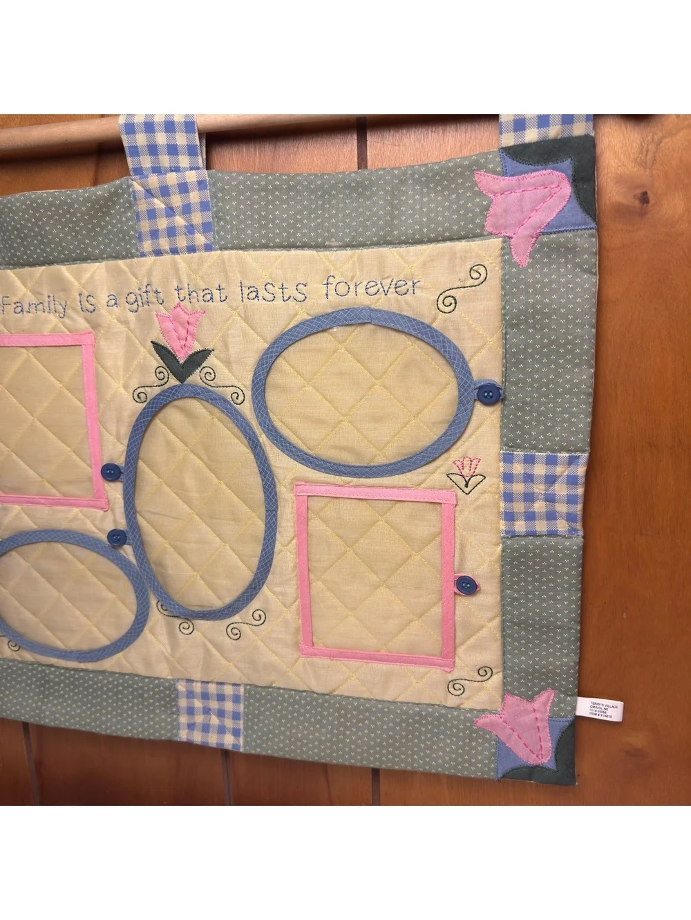 Terry’s Village Family Photo Frame Wall Hanging Quilted Fabric 22x18 Cottage